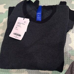 Kit and Ace Men's Black and Gray Sweater